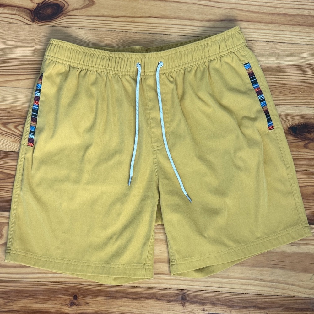 EUC Wowie Mustard Yellow Shorts with Patterned Trim size L 5” Sapien